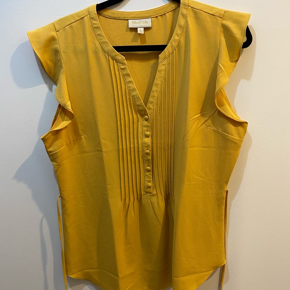 Mustard top